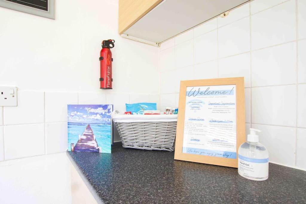 Beautiful 2 Bedroom House Close To The Seaside 克利索普斯 外观 照片