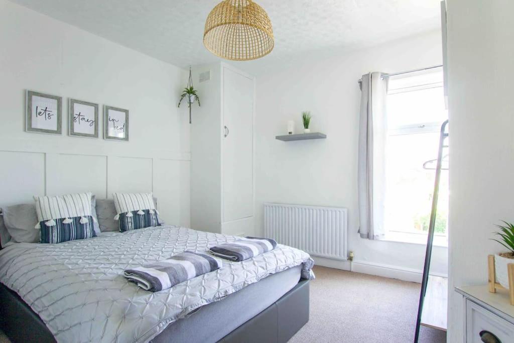Beautiful 2 Bedroom House Close To The Seaside 克利索普斯 外观 照片