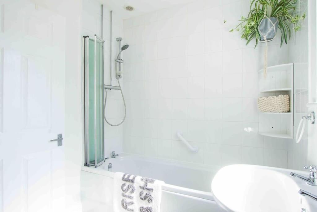 Beautiful 2 Bedroom House Close To The Seaside 克利索普斯 外观 照片